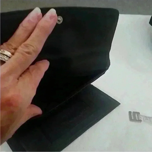 Guess wallet - Picture 5 of 12